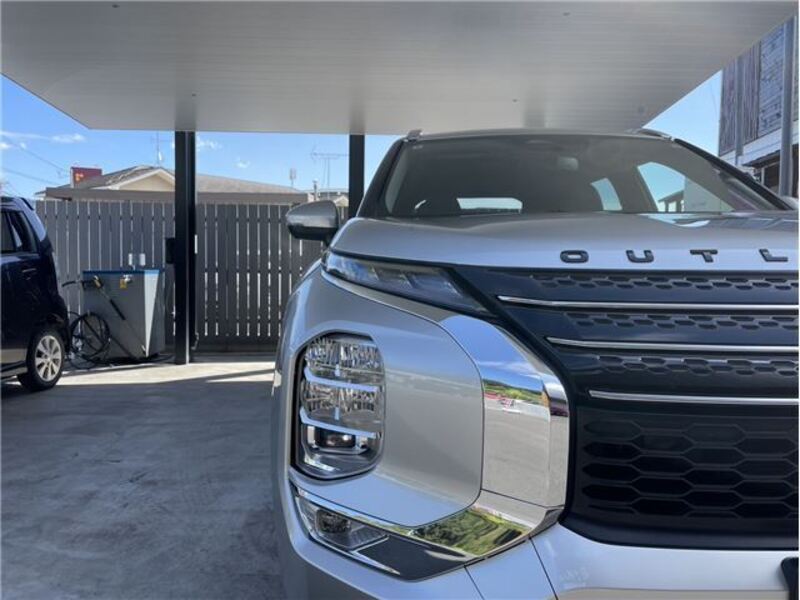 OUTLANDER PHEV