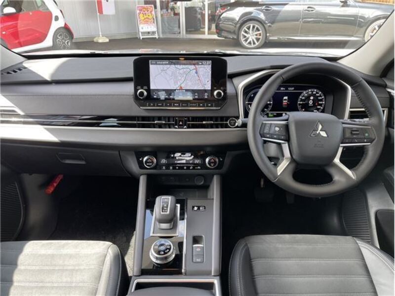 OUTLANDER PHEV