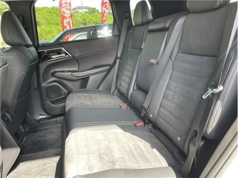 OUTLANDER PHEV