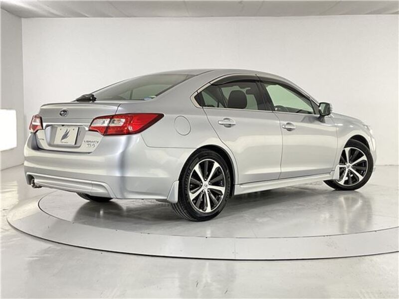 LEGACY B4
