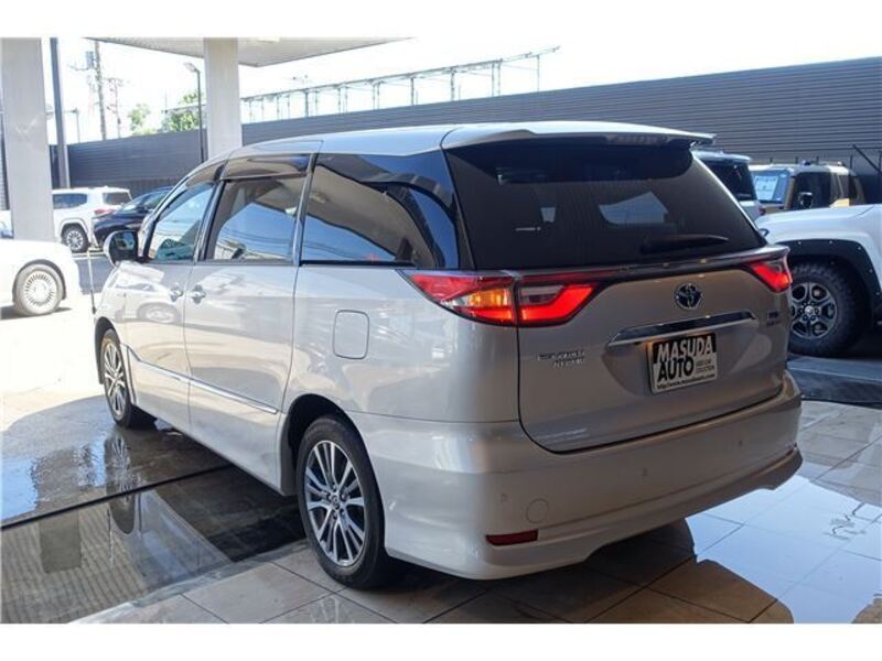 ESTIMA HYBRID