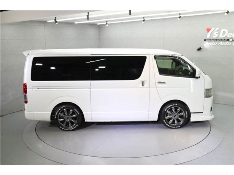 HIACE