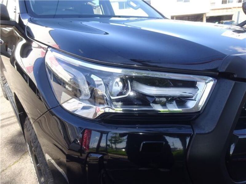 HILUX