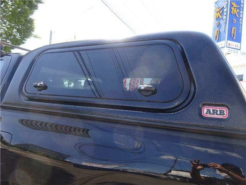 HILUX