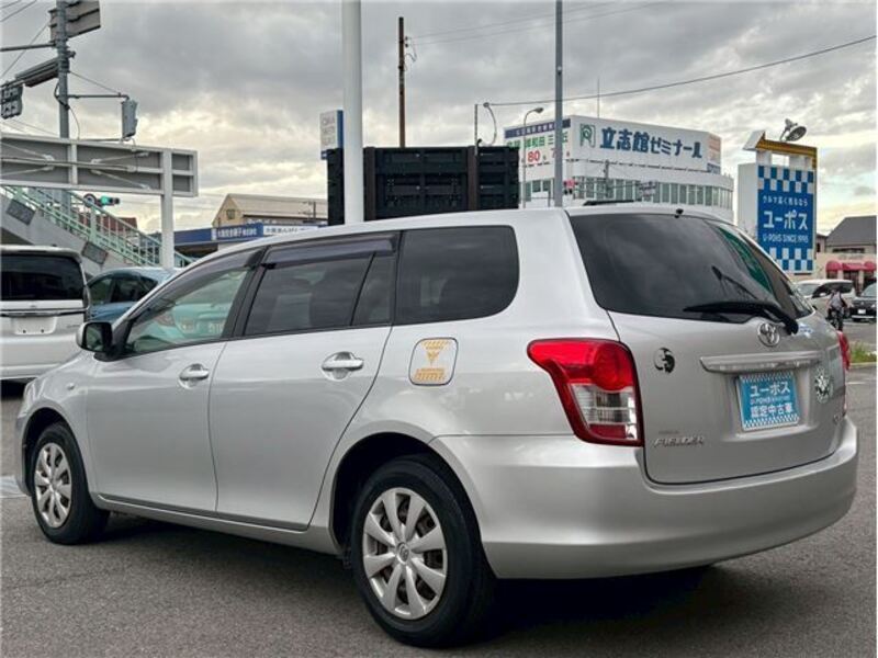 COROLLA FIELDER