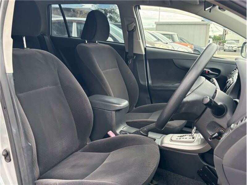 COROLLA FIELDER