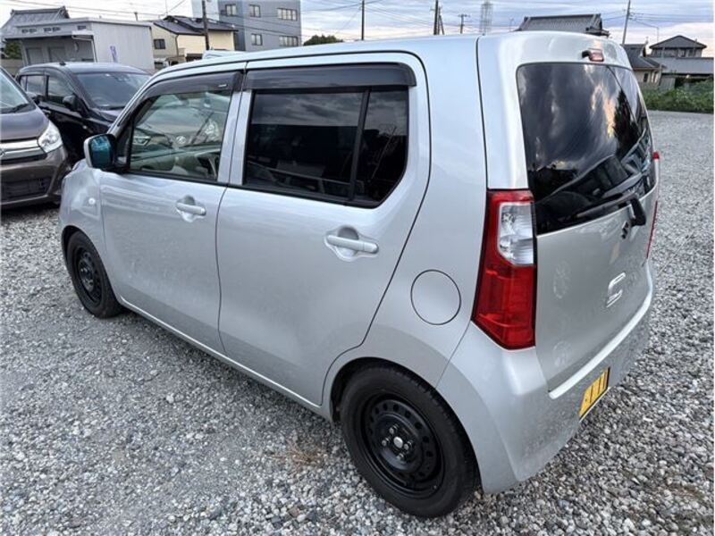 WAGON R