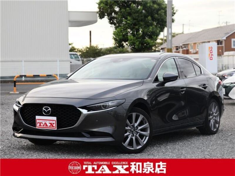 MAZDA3-0