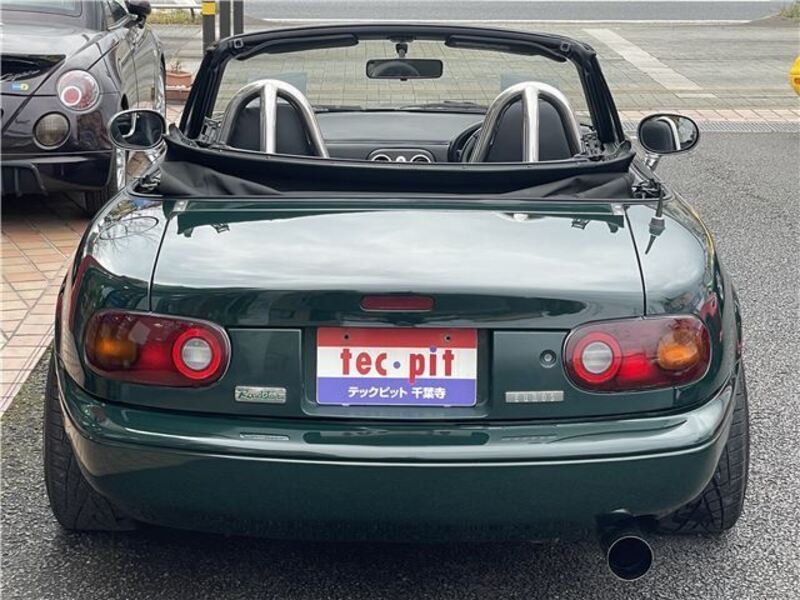 EUNOS ROADSTER