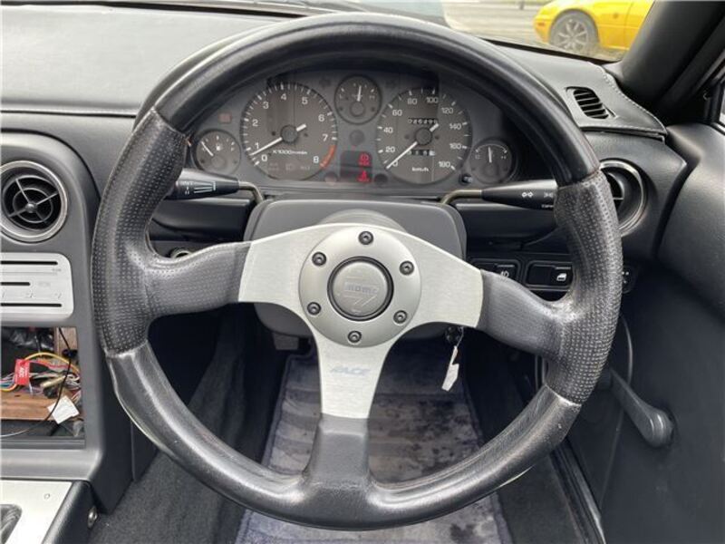 EUNOS ROADSTER