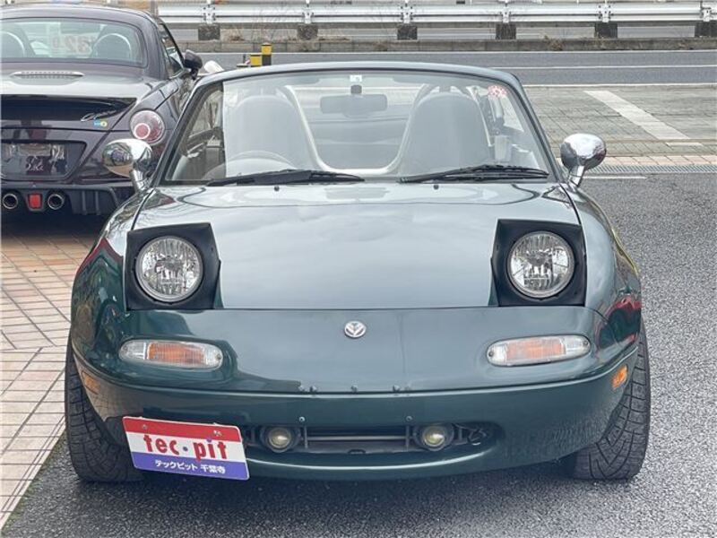EUNOS ROADSTER