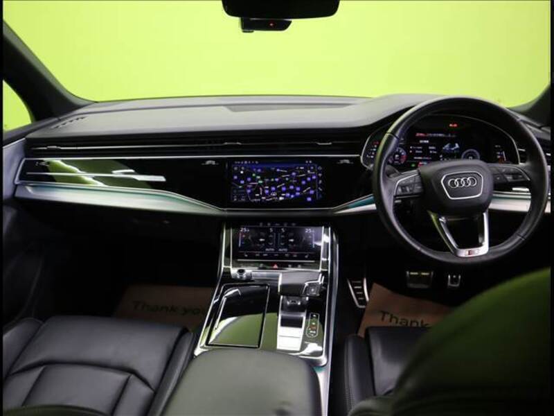 Q7