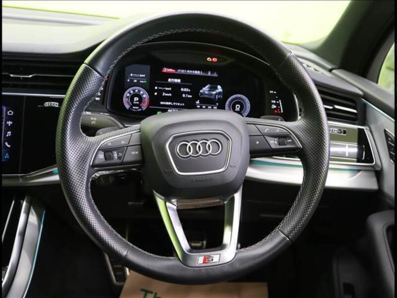 Q7