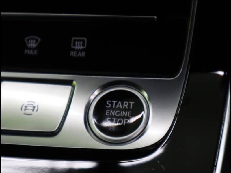 Q7
