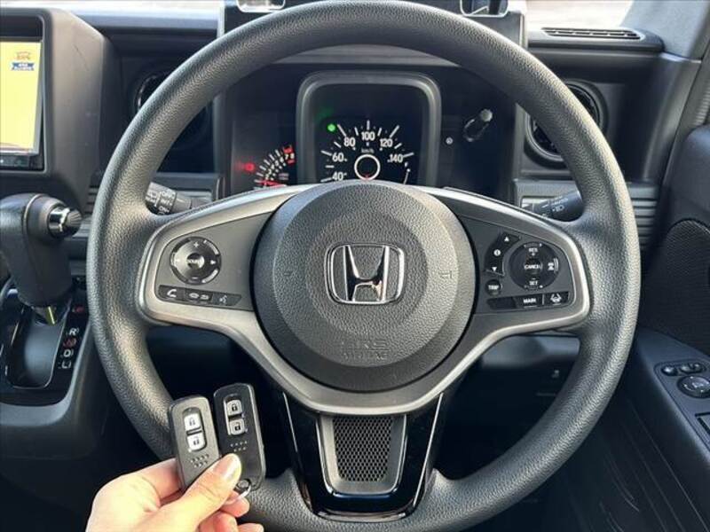 N-VAN