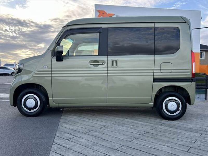 N-VAN