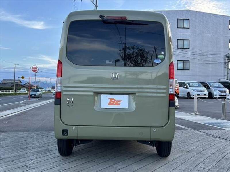 N-VAN