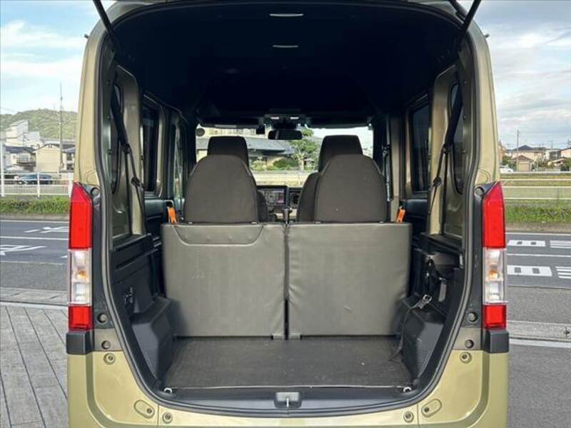 N-VAN