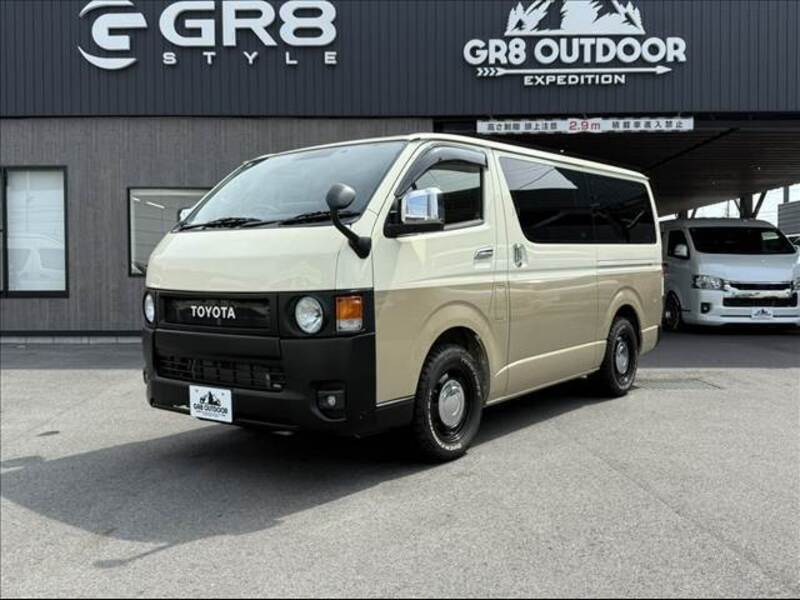 HIACE VAN