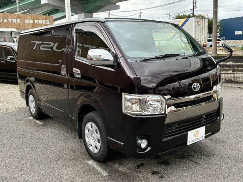 HIACE VAN