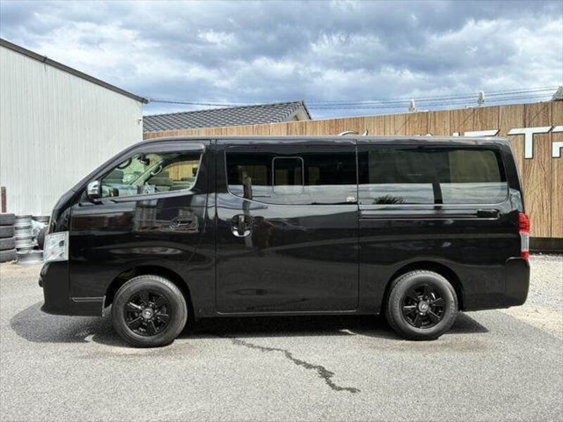 NV350 CARAVAN