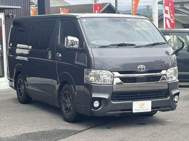 HIACE VAN