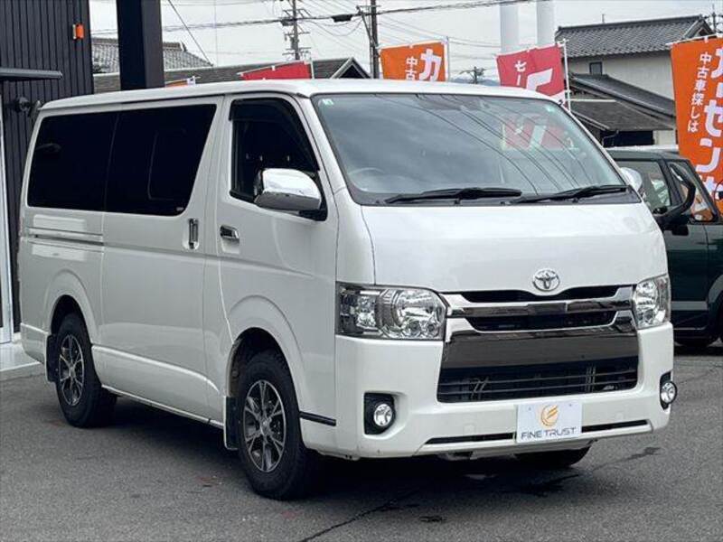 HIACE VAN