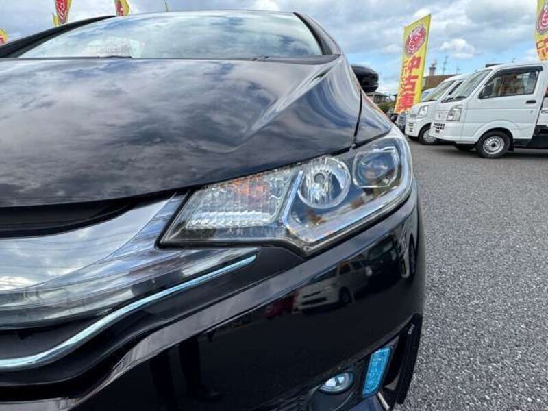 FIT HYBRID