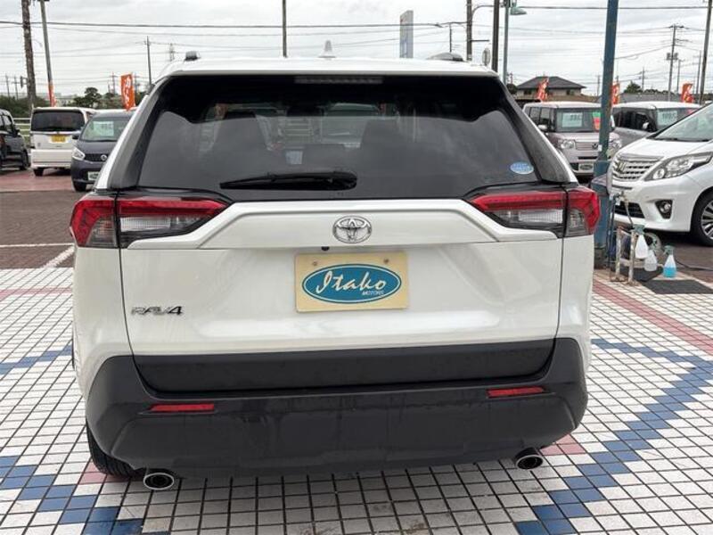 RAV4