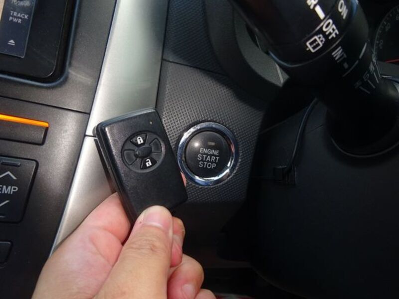 AURIS