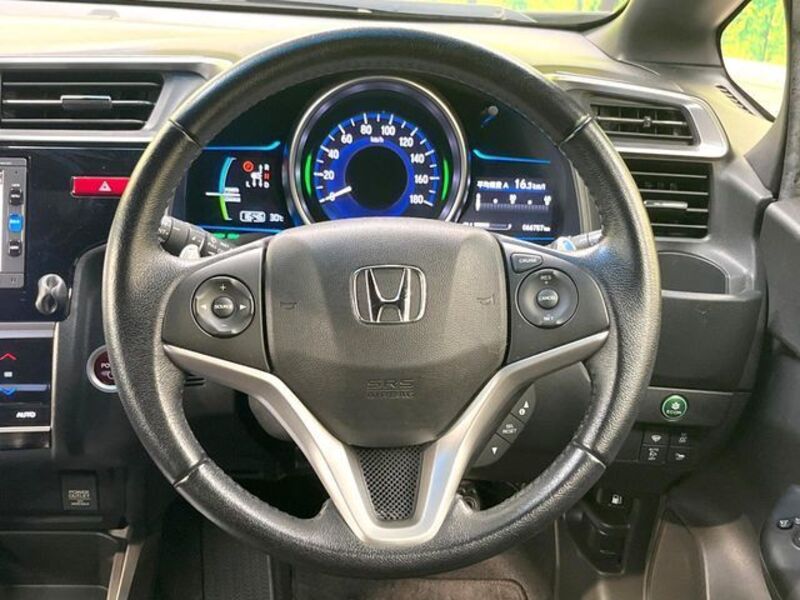 FIT HYBRID