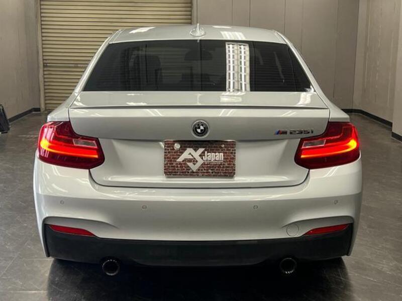 2 SERIES