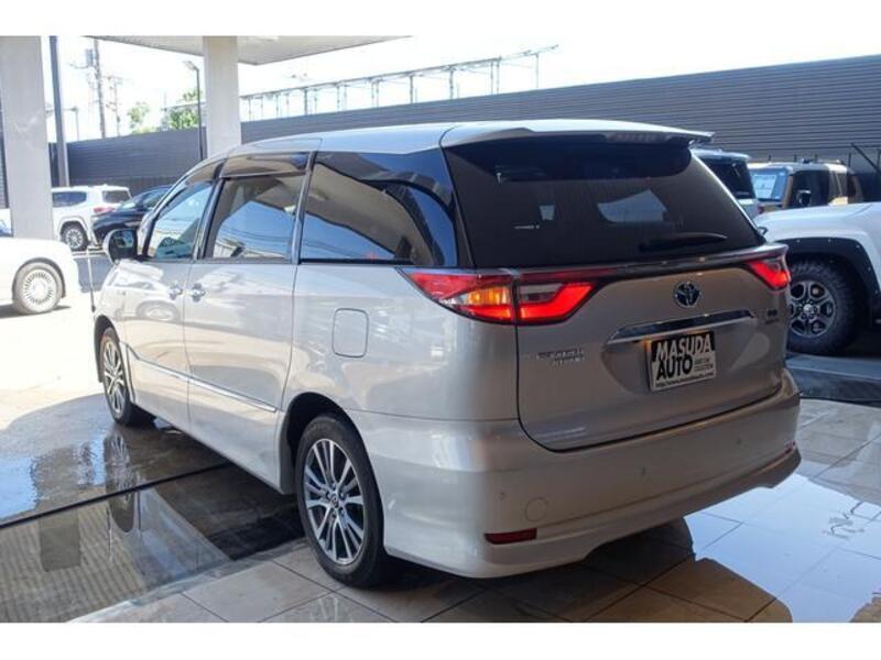ESTIMA HYBRID