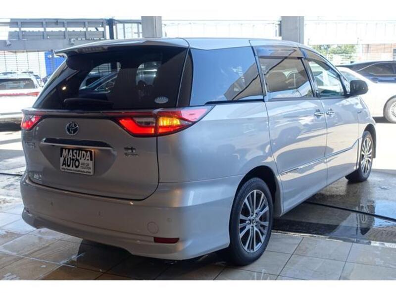 ESTIMA HYBRID