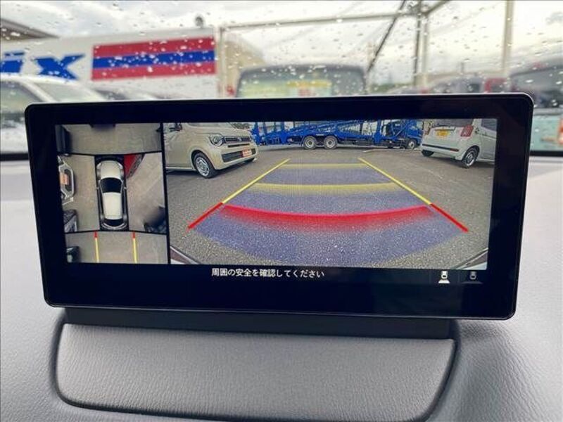 MAZDA2