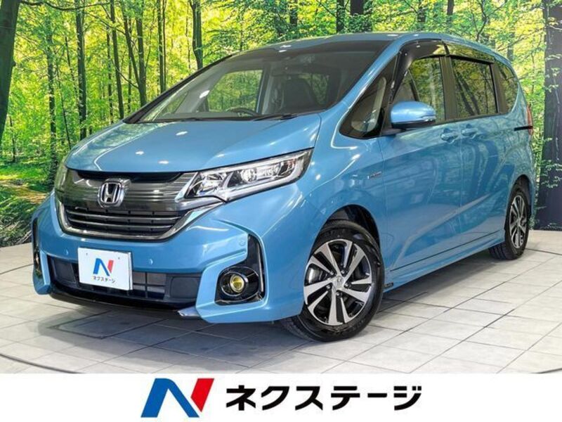 HONDA FREED HYBRID