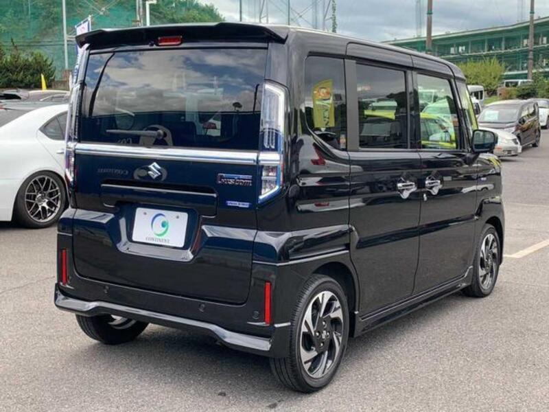 SPACIA CUSTOM