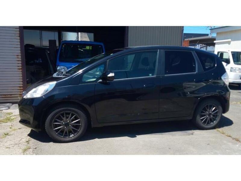 FIT HYBRID