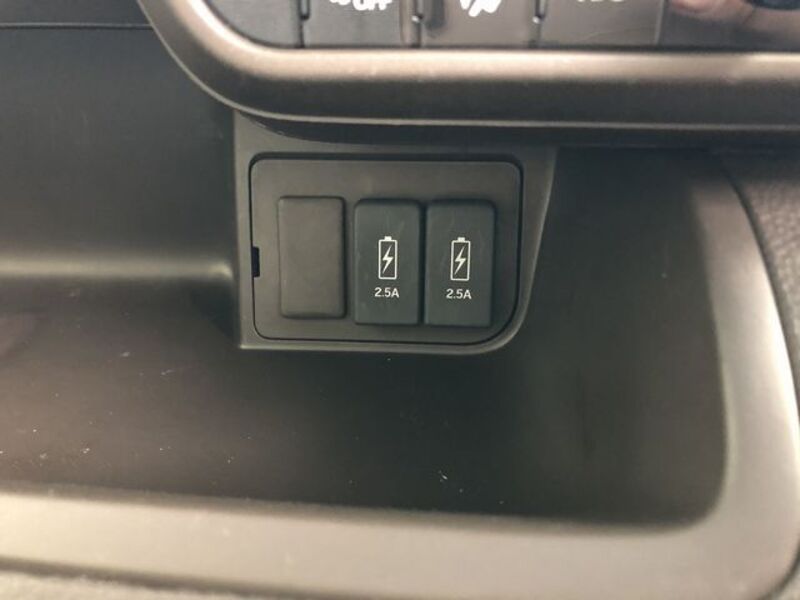 N BOX