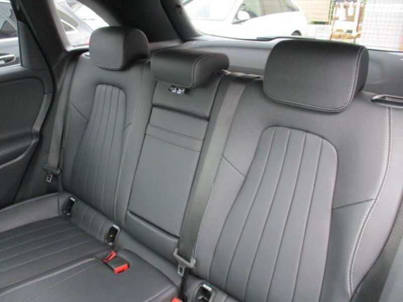 B-CLASS