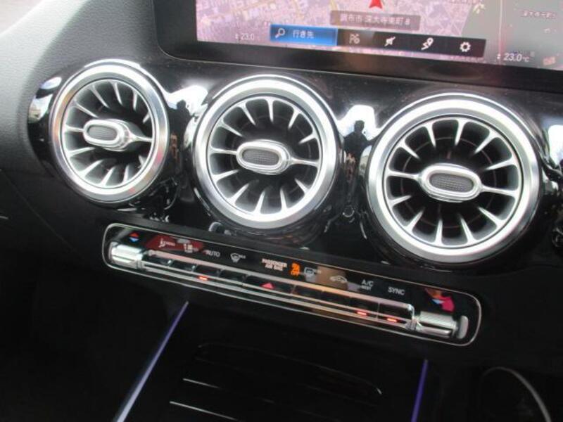 GLA CLASS