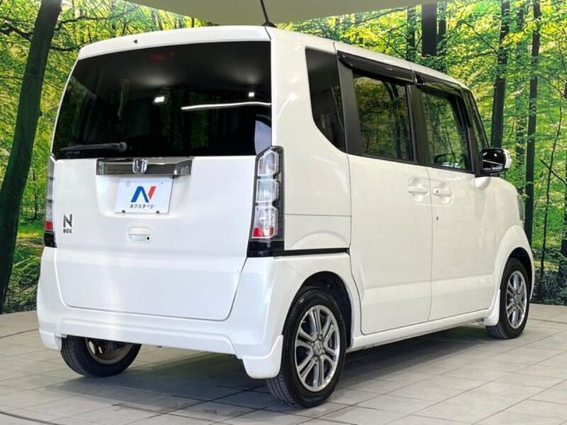 N BOX
