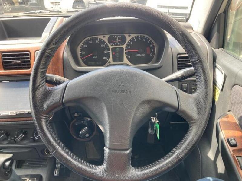 PAJERO MINI