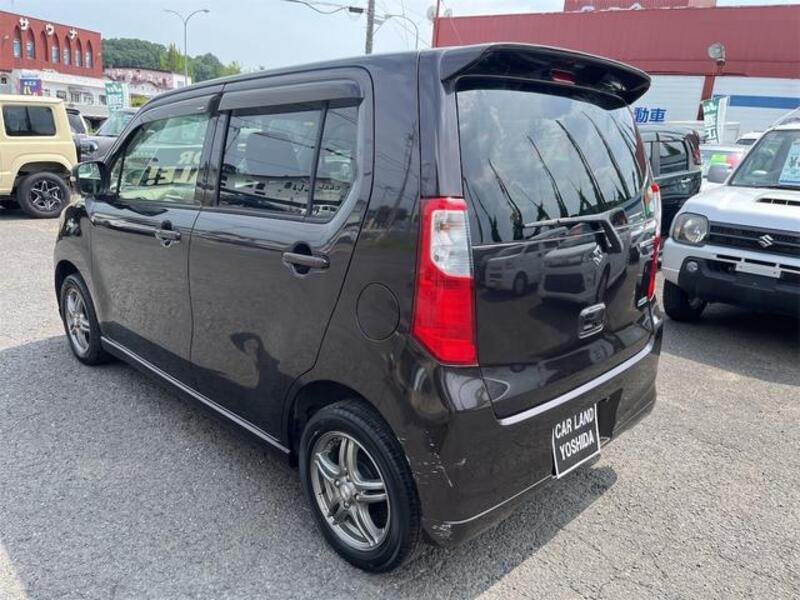 WAGON R