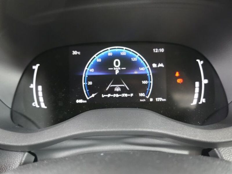 YARIS CROSS