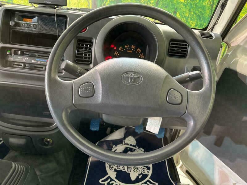 PIXIS TRUCK