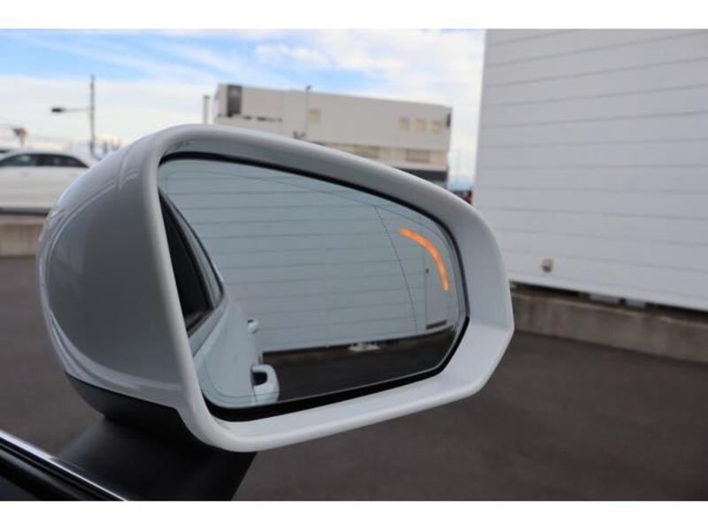 S60