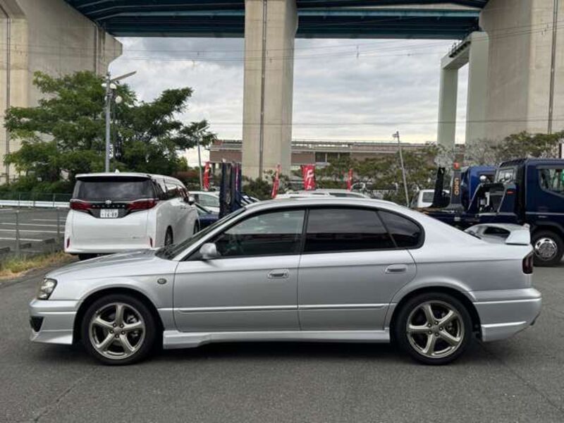 LEGACY B4