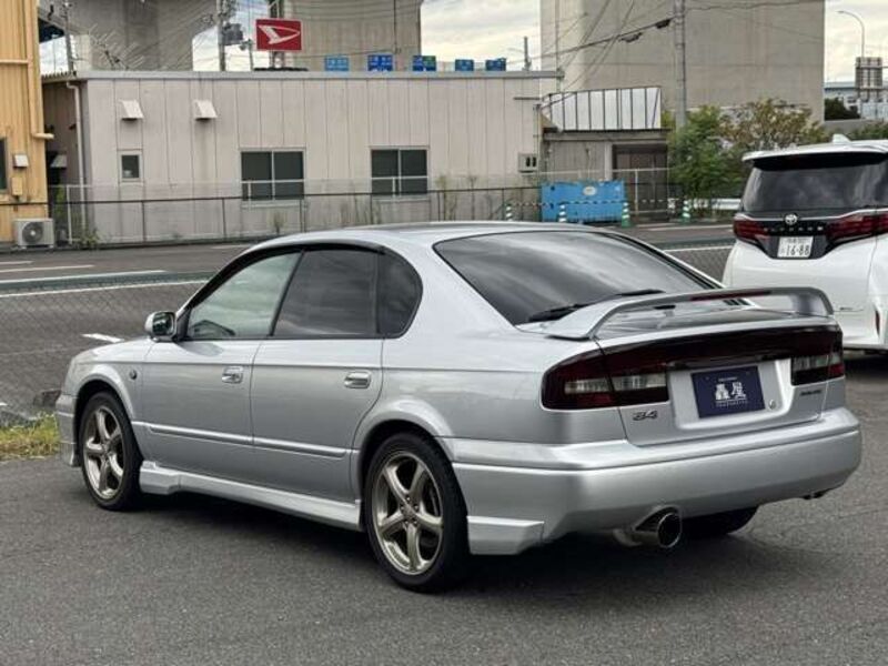 LEGACY B4