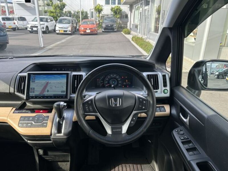 STEPWAGON SPADA